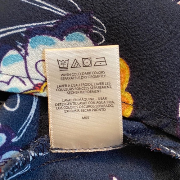 Van Heusen Dressy Floral Tank Top Blouse M - Picture 4 of 6